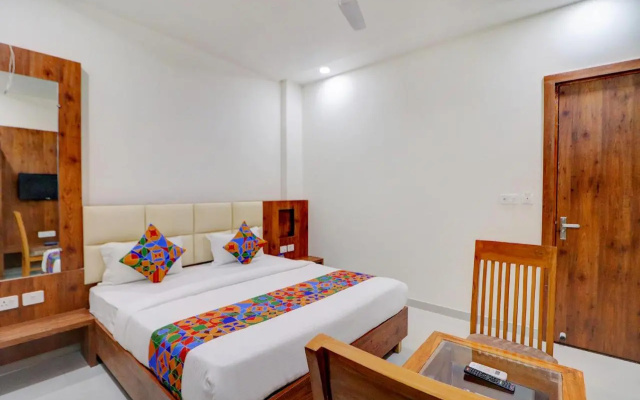Fabexpress The Regalia Inn