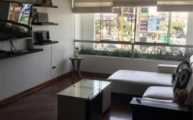 Exclusivo y moderno departamento 1