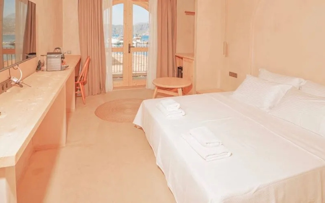 Felix Rooms