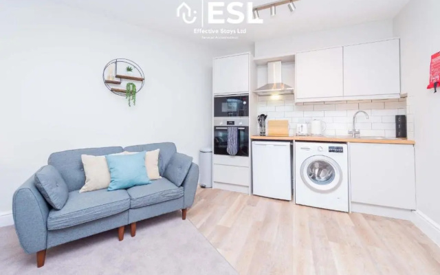 Studio 2, Second Floor Town Centre Apartment