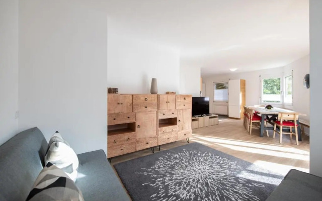 Agrimonia - 5,5-Zi Duplex Wohnung bis 9 Personen mit eigenem Garten