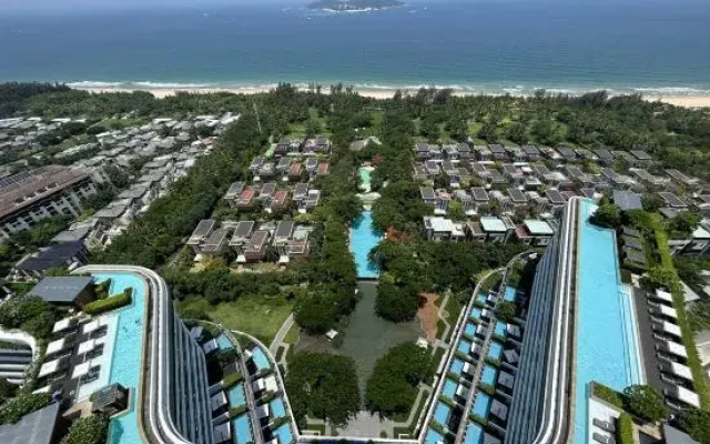 Sanya Xingyue Banhai Seaview Holiday Apartment (Haitang Bay Poly Branch)