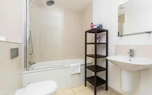 Super 1BD Flat Heart of East London