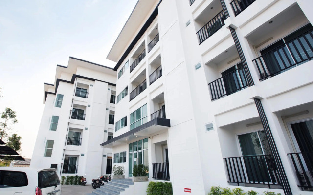 B2 Korat Boutique & Budget Hotel