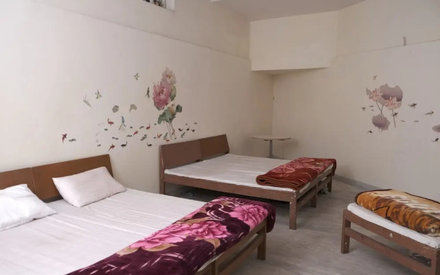 Hotel Kesar Inn