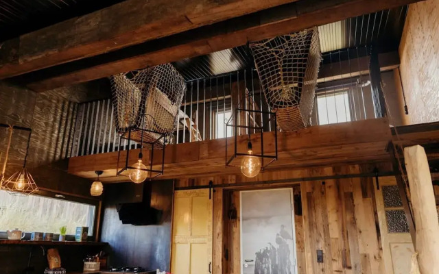 Rustic Beach Getaway w/ Bikes