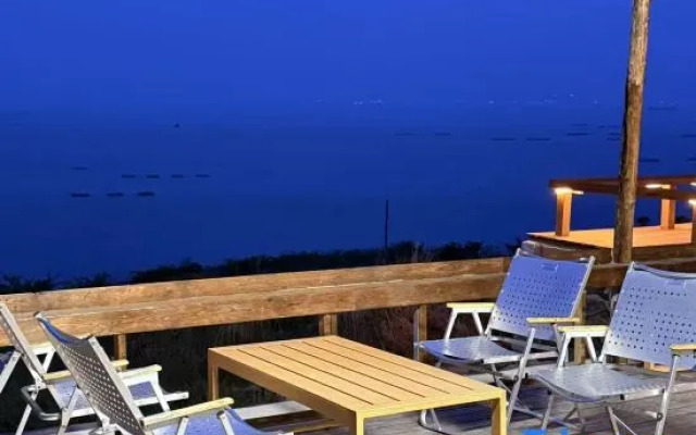 Howetown Isles