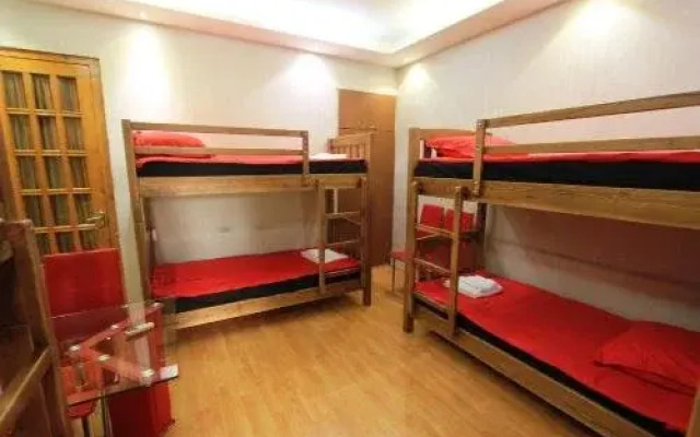 Grishashvili Street Hostel