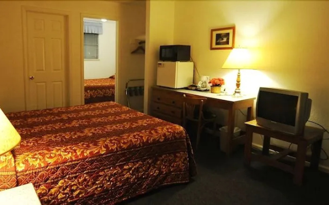 Burney Motel
