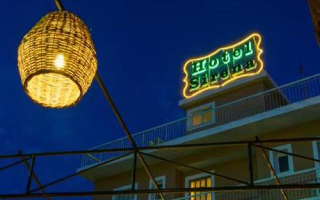 Hotel Sirena Beach вид на фасад
