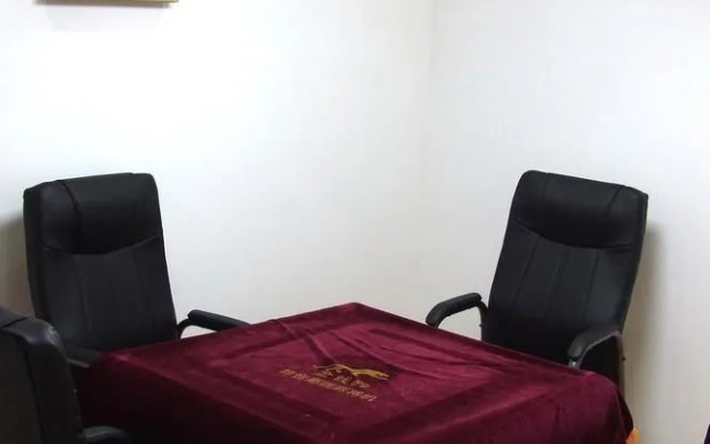 Wuhan Aishang Holiday Hotel