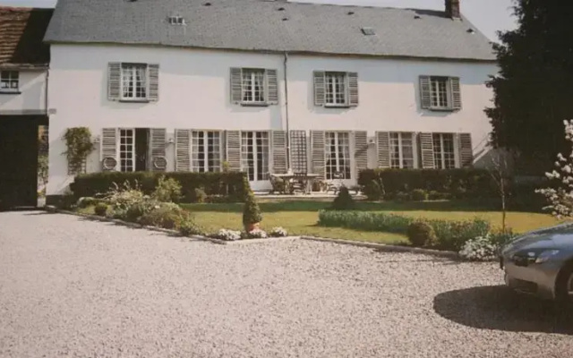 Le 33