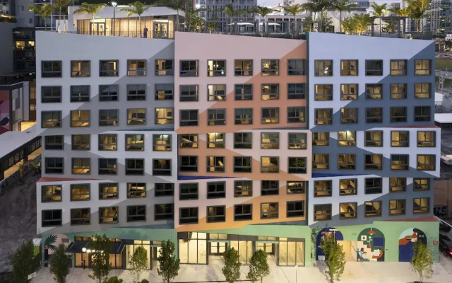 w Stylish 1BR in Wynwood