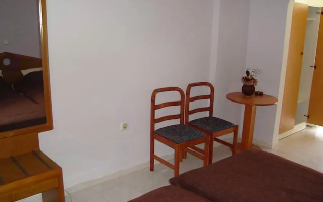 Room-marvelous Studio in Front of the be