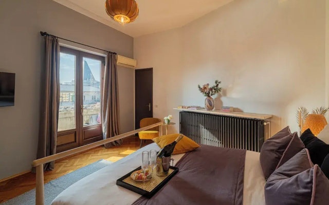 3BR Atrium Penthouse by Cismigiu - Bright & Spacious with Balcony