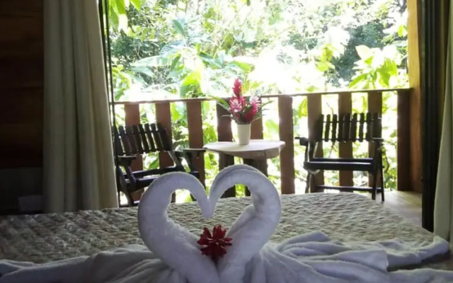 Eden Organic Farm & Bungalows