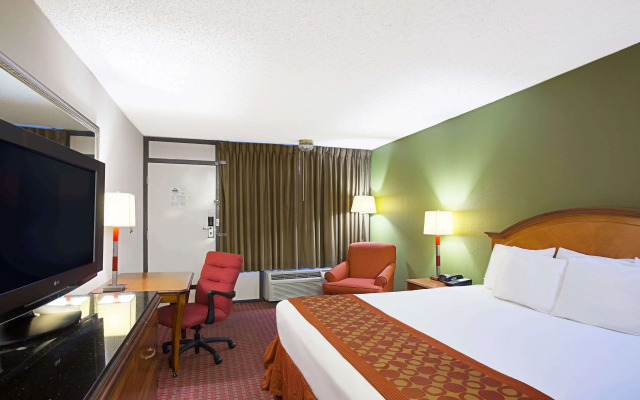 Baymont by Wyndham Lafayette