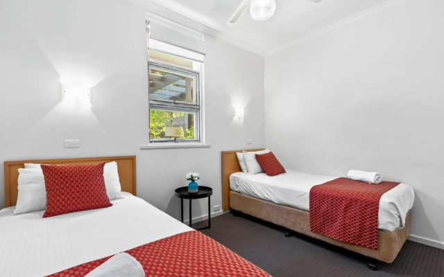 Taft Apartments