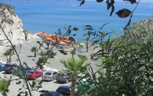 Desiray Beach Apartment