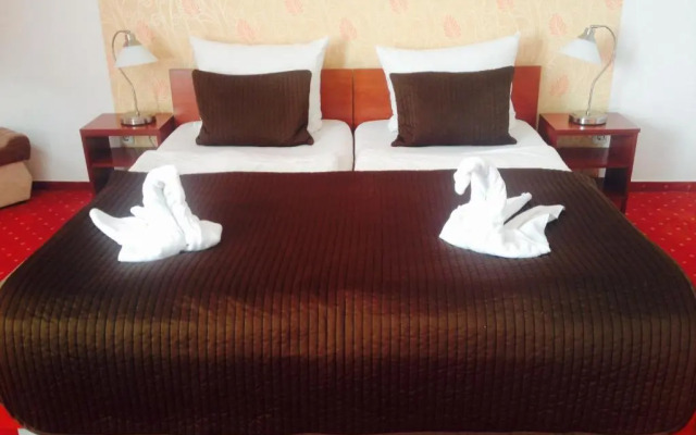Canada Hotel