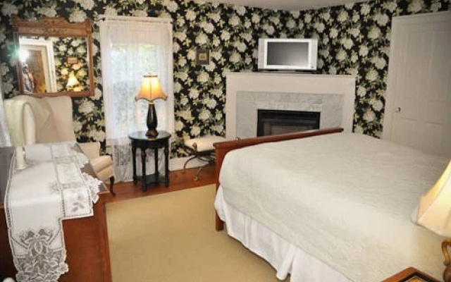 Belvedere Inn