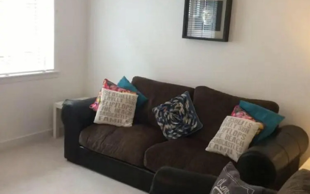 Mossie Apartment