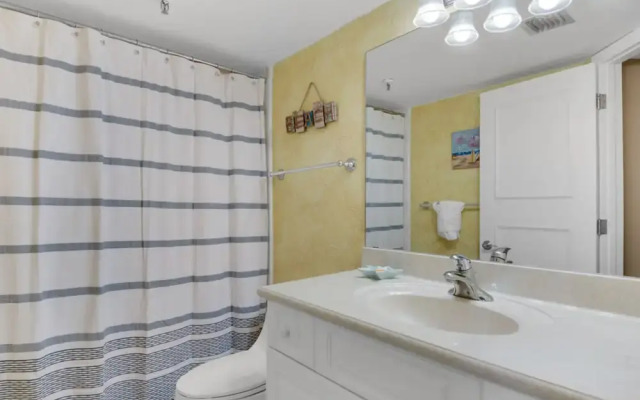 Inlet Reef Club 219