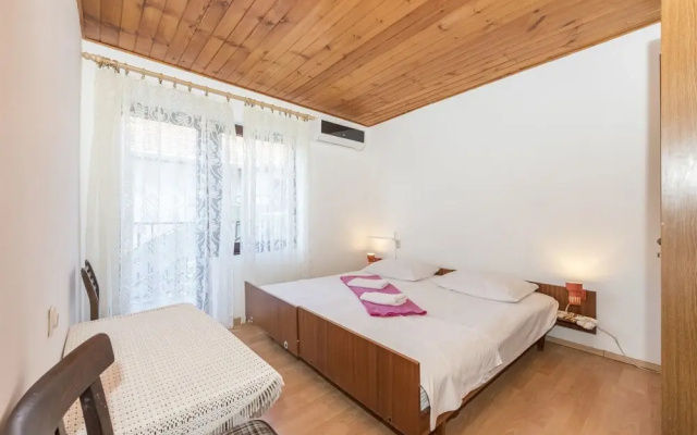 Apartments Desa