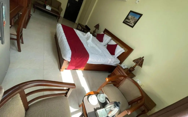 Royal Hotel