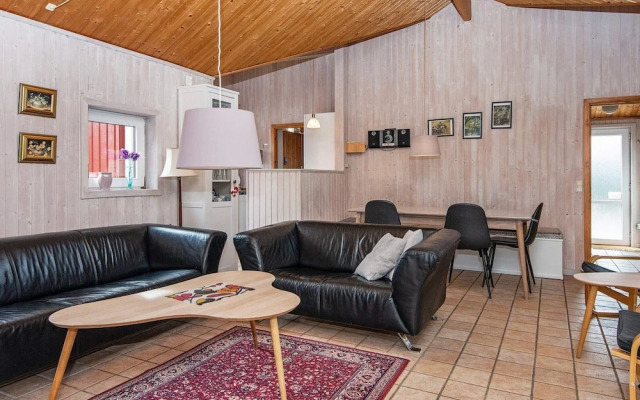 8 Person Holiday Home in Ebeltoft-by Traum