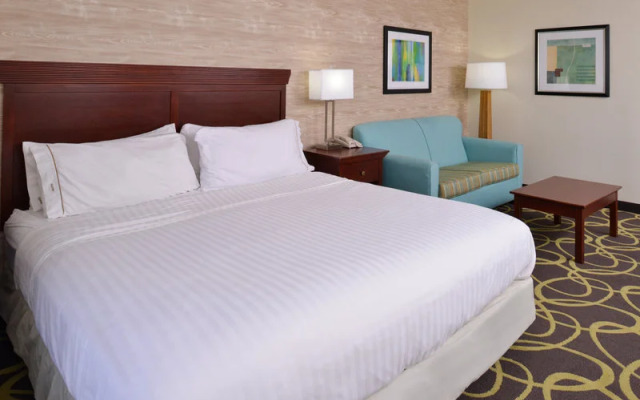 Holiday Inn Express Dayton Huber Heights