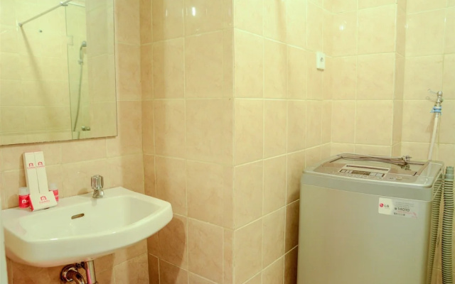 Classic Studio Room Cosmo Terrace Apartment By Travelio