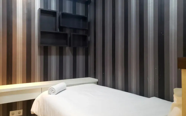 Nice And Cozy Living 2Br Apartment At Green Bay Pluit