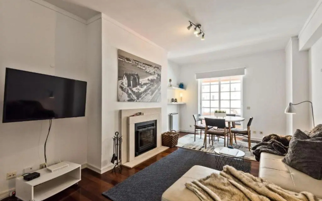 Cascais 1BR w/ pool