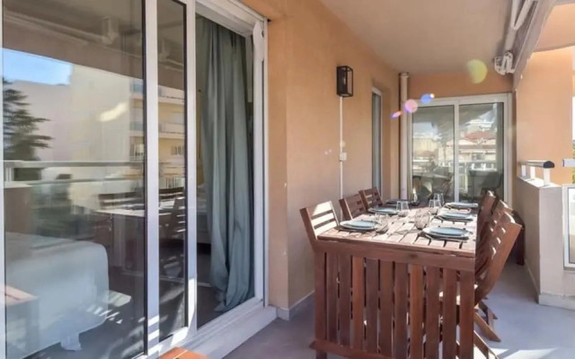 Apartment in Palm Beach Near Croisette