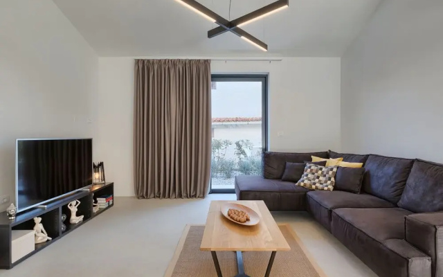Anna Pula in Pula With 4 Bedrooms and 3 Bathrooms