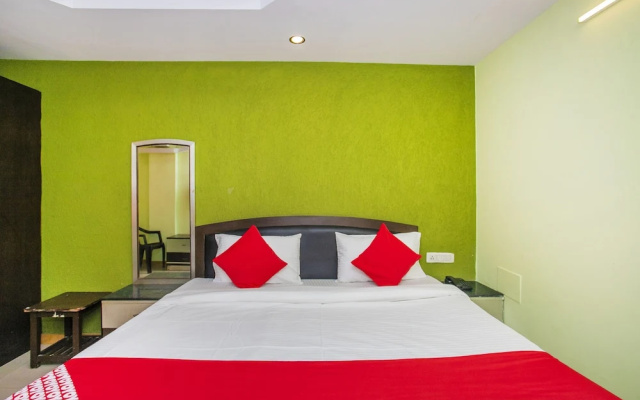 OYO 6145 The Hotel Nalanda