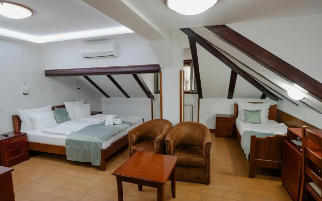Zlatiborska Noc Hotel