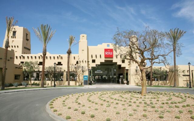 Отель Riu Santa Fe All Inclusive Мексика, Кабо-Сан-Лукас - отзывы, цены и фото номеров - забронировать отель Riu Santa Fe All Inclusive онлайн вид на фасад