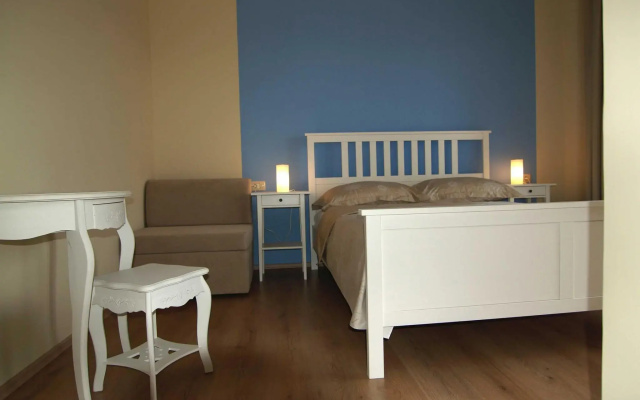 Spacious private room in Barbat