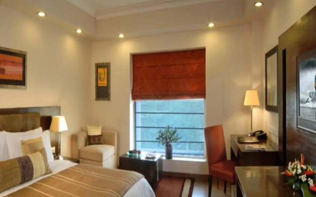Hotel Fortune Inn by ASPL