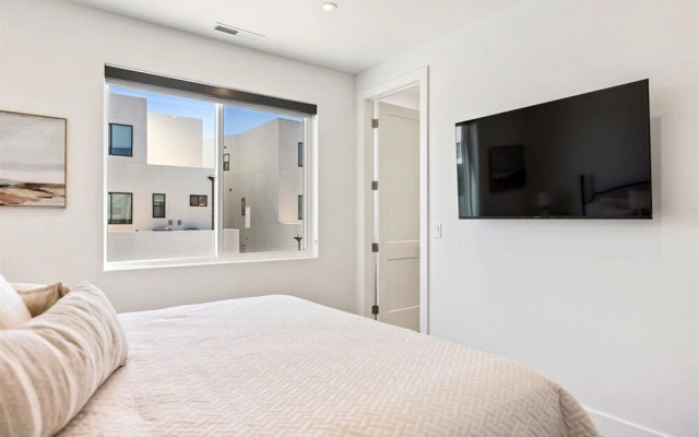1 Chill Casa 5 Bedroom Home