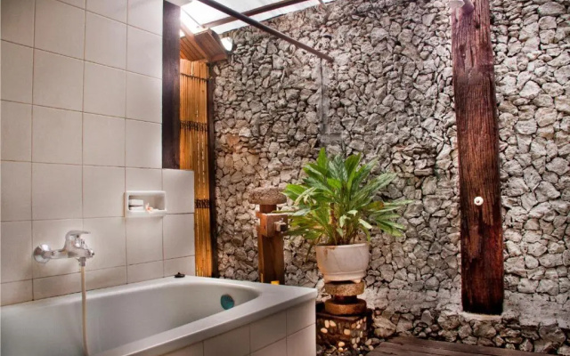 Bali Taman Lovina Resort and Spa Suites