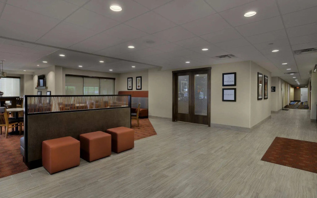 Hampton Inn Milwaukee/Brookfield