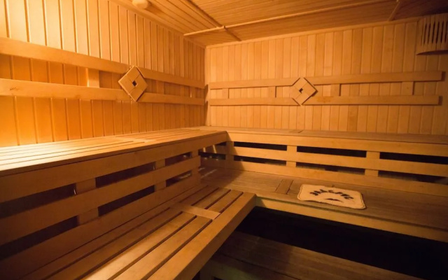 Elbrus HiLoft Hostel