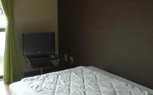 Sun Family Toyooka Apartment