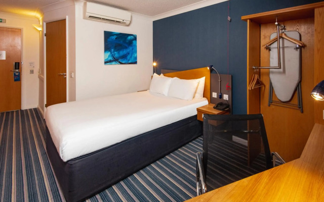 Holiday Inn Express London Wandsworth by IHG