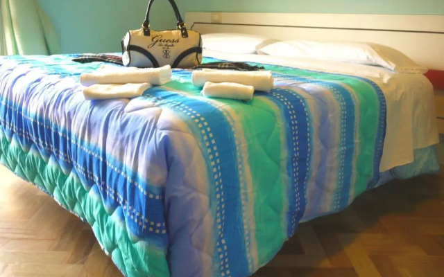 Hotel Maena