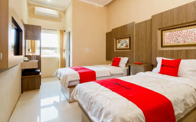 Montana Hotel Kuningan by RedDoorz
