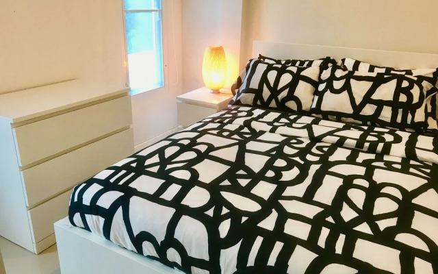 2 Bedroom Luxury House Near Beach